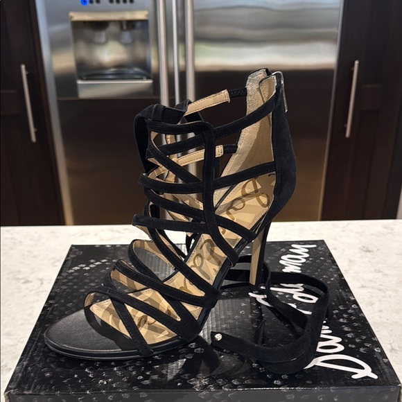 SAM EDELMAN ALBA Black Suede Heels - Picture 8 of 13